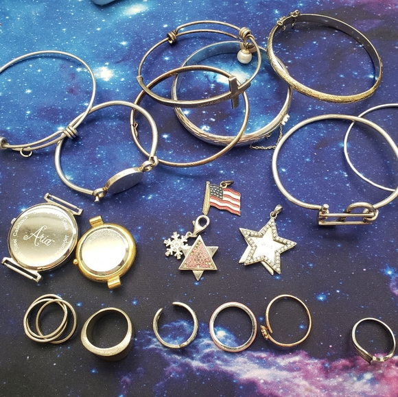 SOLD - Picture 3 of 11